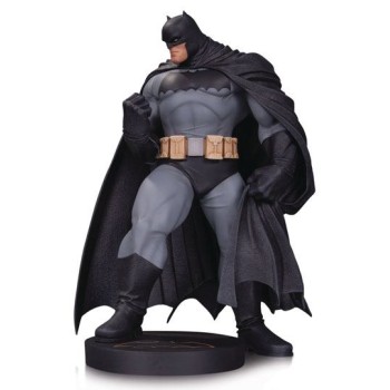 DC Comics Designer Series Mini Statue Batman by Andy Kubert 18 cm